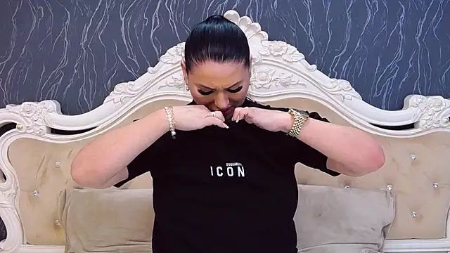 Lauren_Saint Adlı Modelin Web Kamerası Şovu