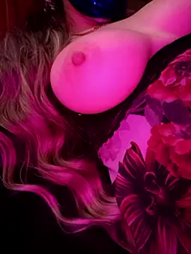 Chat XXX ao vivo de Sophie_BbC_Squirt