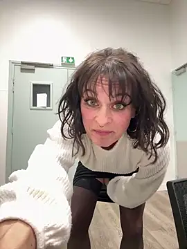 Chat XXX ao vivo de Monicaro-09