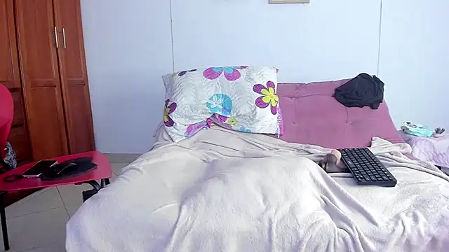 selena_jhonson's Live XXX Chat