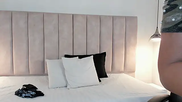 Chat XXX ao vivo de Megan-8