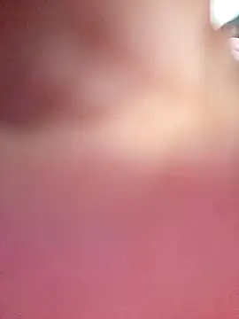 Chat +18 de Lucia_Rios ao vivo