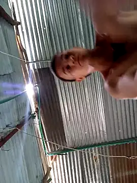 Show modela leitan01 na web-kameri