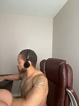 Fathero1time's Live XXX Chat