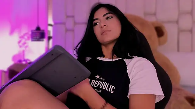 KatherineRuiz_ Live XXX-Chat