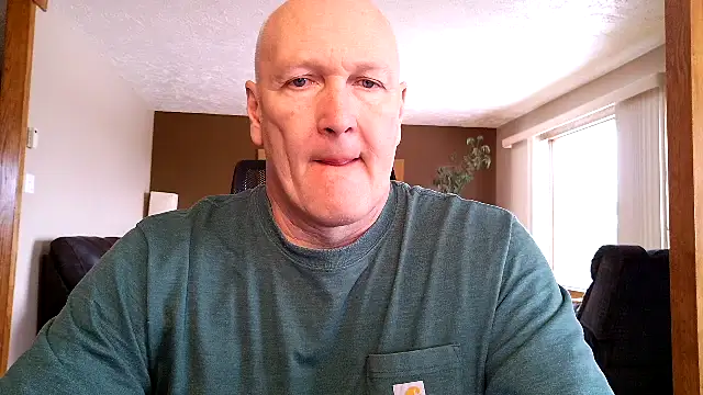 Chatroom XXX en direct de BasicAnt