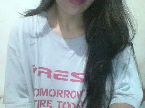 Webkamerová show spankmybootyxxx