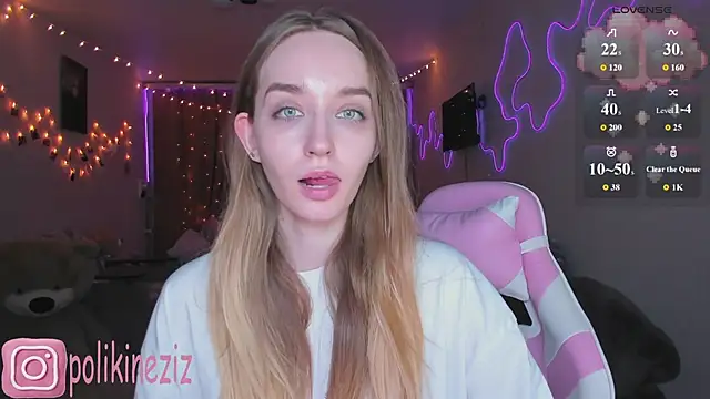 MoonDust: απευθείας συνομιλία ΧΧΧ