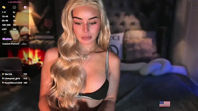 Chat XXX ao vivo de ZyraGoddes