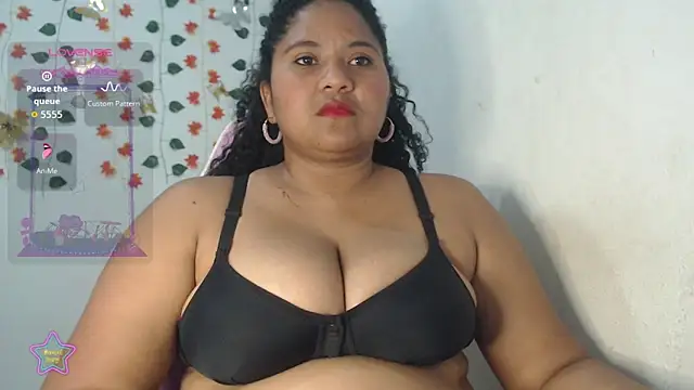 Karla_Rodriguez0's Live XXX Chat