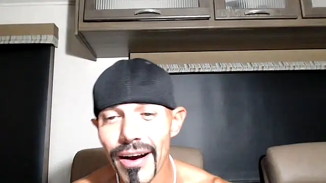 ThickD2C's Webcam Show