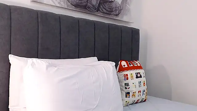 Chat XXX en directo de tyago_doll