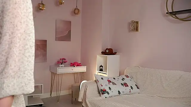 SunnivaCovil's Live XXX Chat