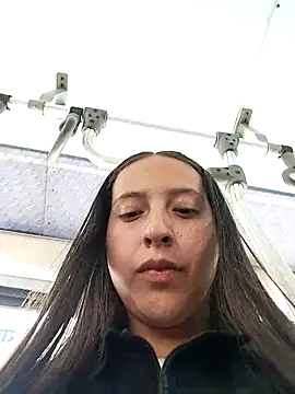 MaskedLatinaX: онлайн-секс-чат