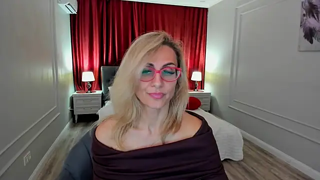 MuseOfStage Chat XXX in diretta