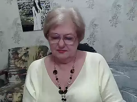 Renata62011 现场XXX聊天