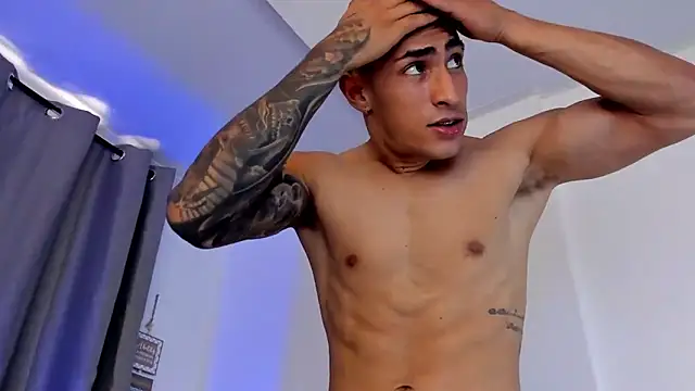 Chat XXX Live Mr_adrian