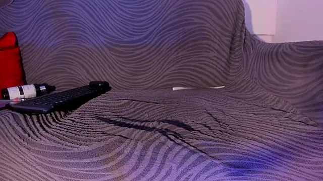 criss_zuri 在線直播表演