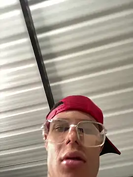 guy_latin_unlimitedn Webbikameraesitys