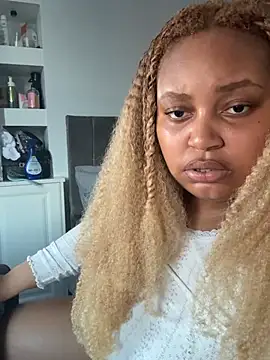 zahiraax's Live XXX Chat