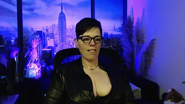 ninarandmann 라이브 XXX 채팅