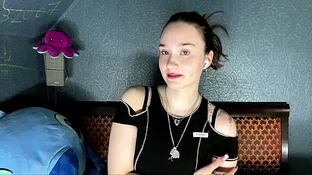 CarmelaLiebherr's Live XXX Chat