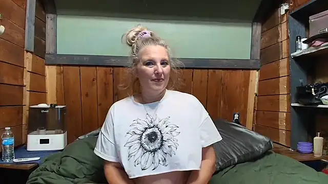 lisaxlovexxx's Live XXX Chat