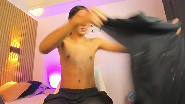 Miss_ElektraNova webkamerás műsora