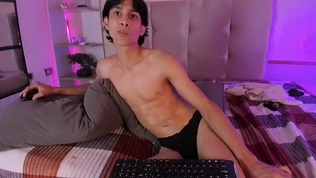 Cheys_Mast's Live XXX Chat