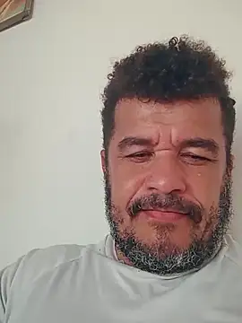 Pertunjukan Kamera Web tarra122