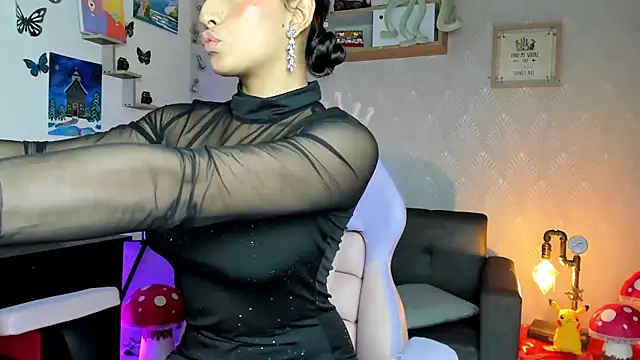 Alaia_Love77 现场XXX聊天