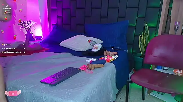 Show webcam de EllenaBoobs_