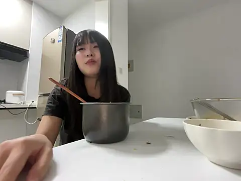 77momomo Webcam-Show