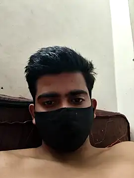 12ashujii Adlı Modelin Web Kamerası Şovu