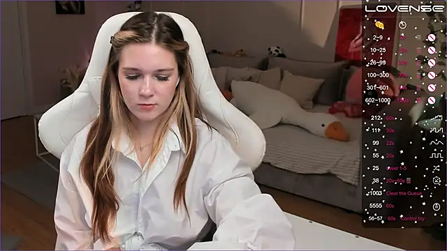 Chat +18 de Frau_Lina ao vivo