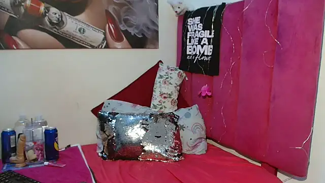 Chat +18 de Moreish-06 ao vivo