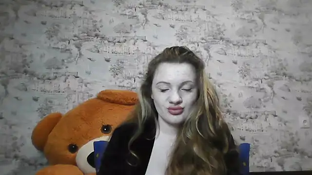 Eveline_May élő XXX-chatje