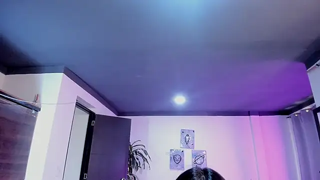 bella_fox_1 élő XXX-chatje