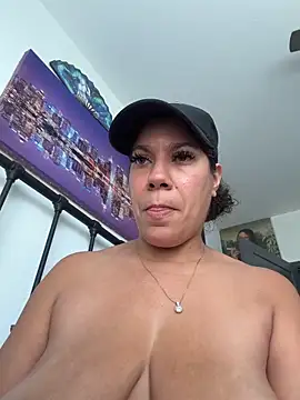 แชท XXX สดของ Bigbuttbrooklynn