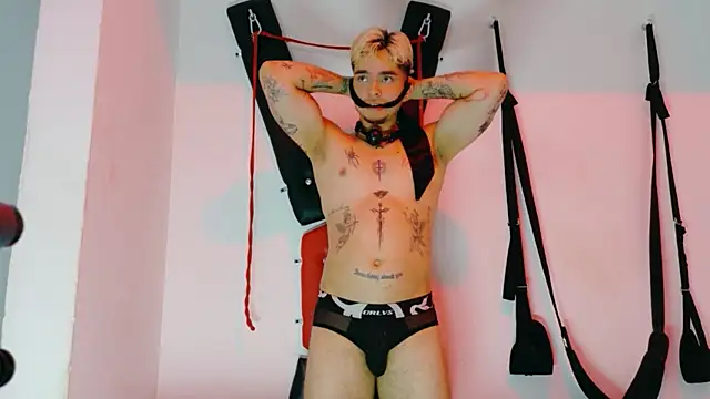 AliceandMax Webcamshow