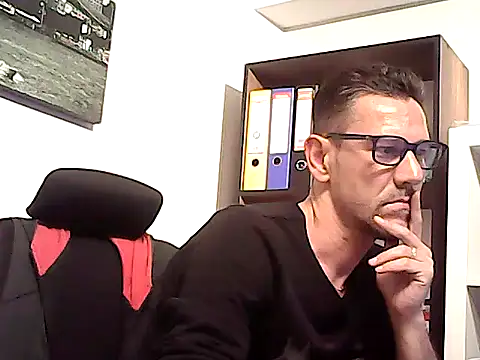 Chat XXX Live mastercharisma35