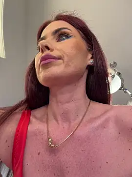 Angelinna_xo 即時 XXX 聊天