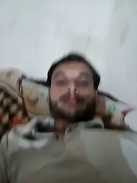 Beinghorny83 Webcam show