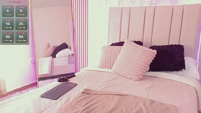 Hanaa_rosse 现场XXX聊天