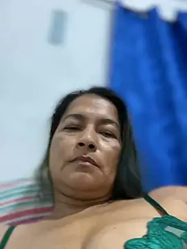 Jlo_69のライブXXXチャット