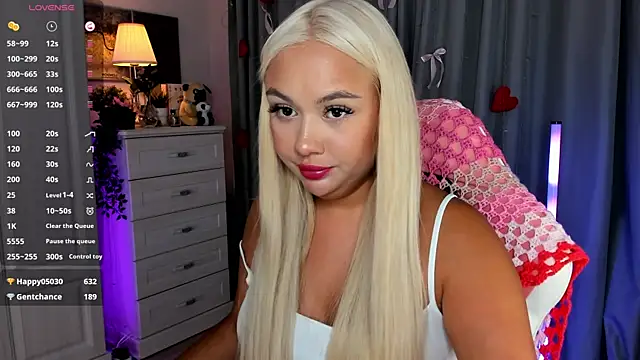 _Loneve__のライブXXXチャット