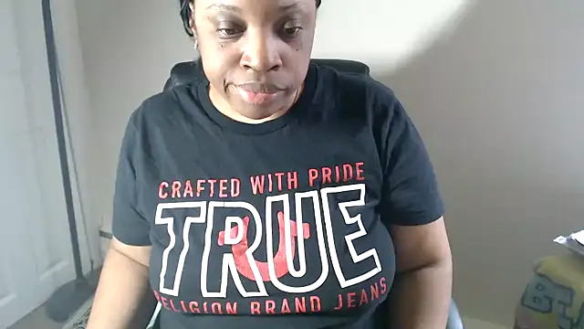 Sexymona1218のライブXXXチャット