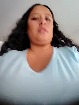 Chatroom XXX en direct de You-sexy-starr