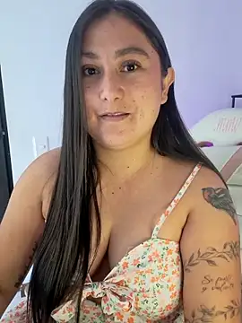 EmaTramel1 Chat XXX in diretta