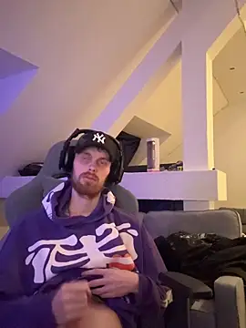 nomercy0807: онлайн-секс-чат